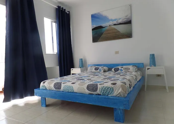 Hostel The *